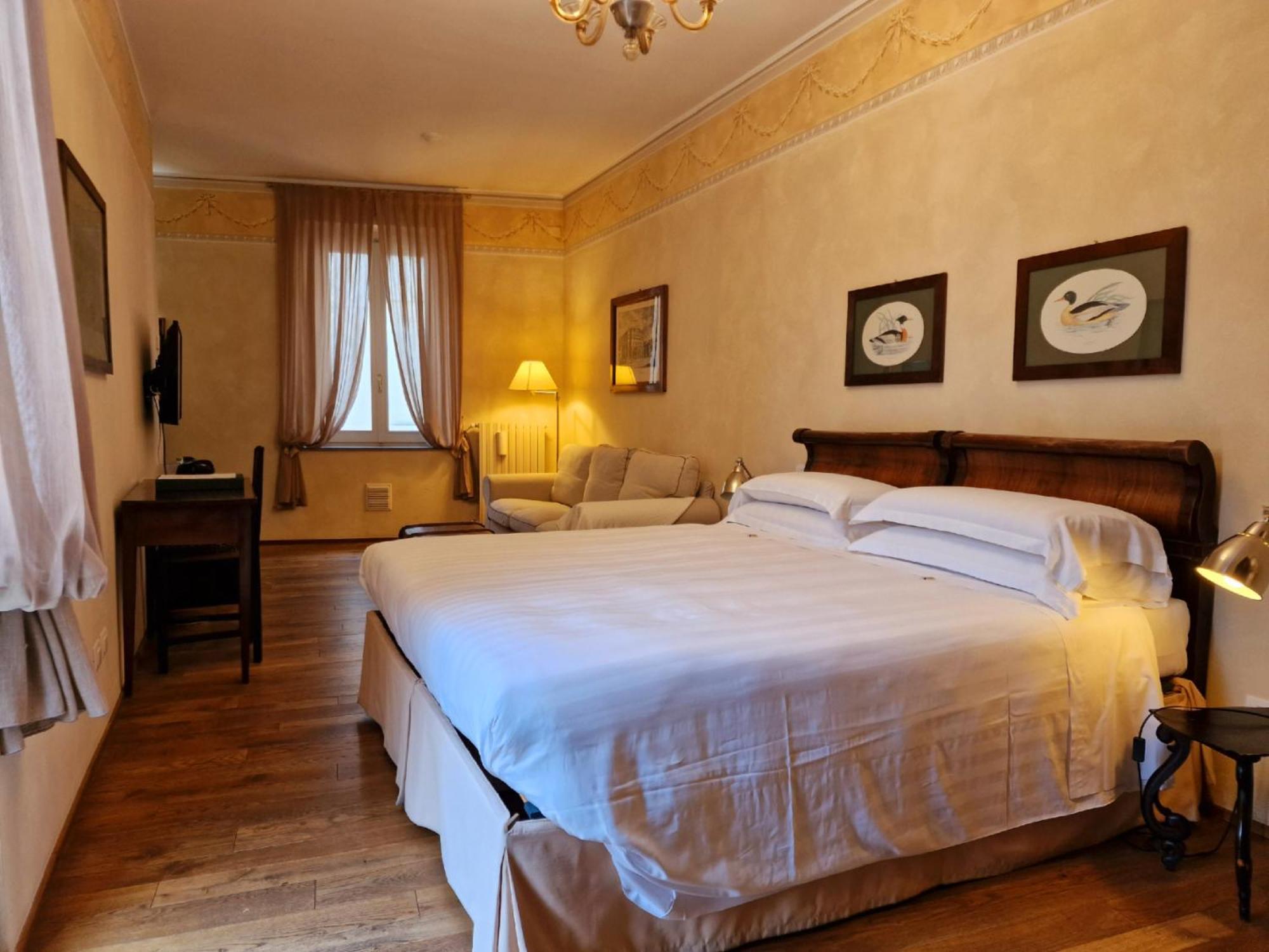 Relais Vimercati Crema Exteriör bild