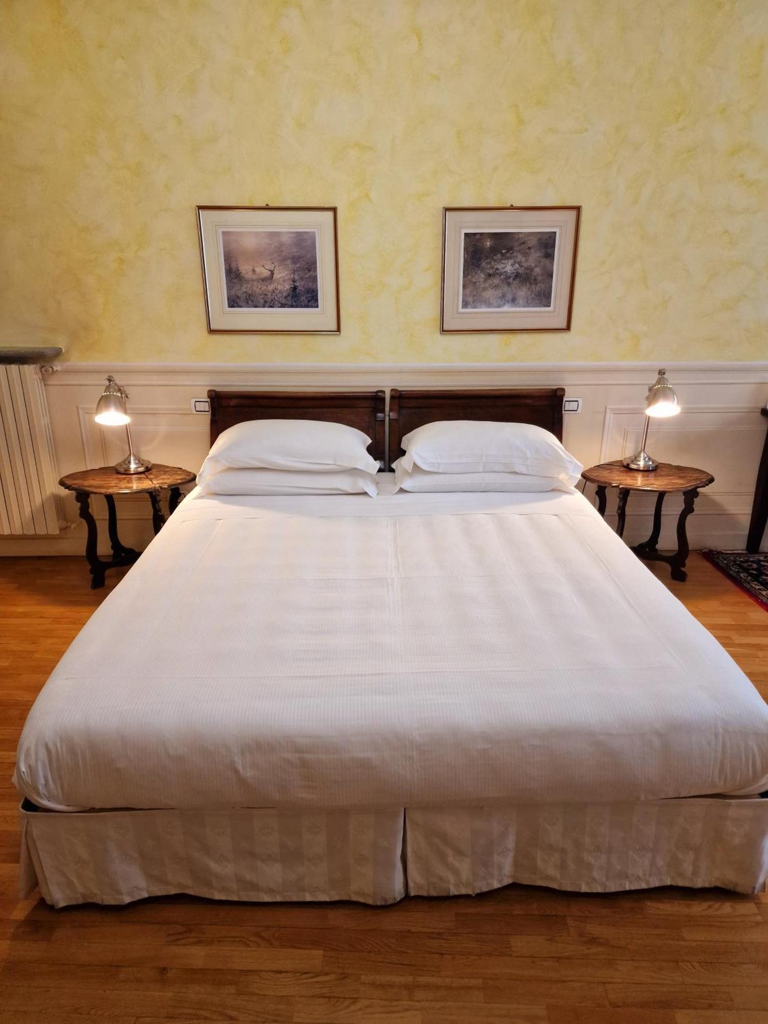 Relais Vimercati Crema Exteriör bild